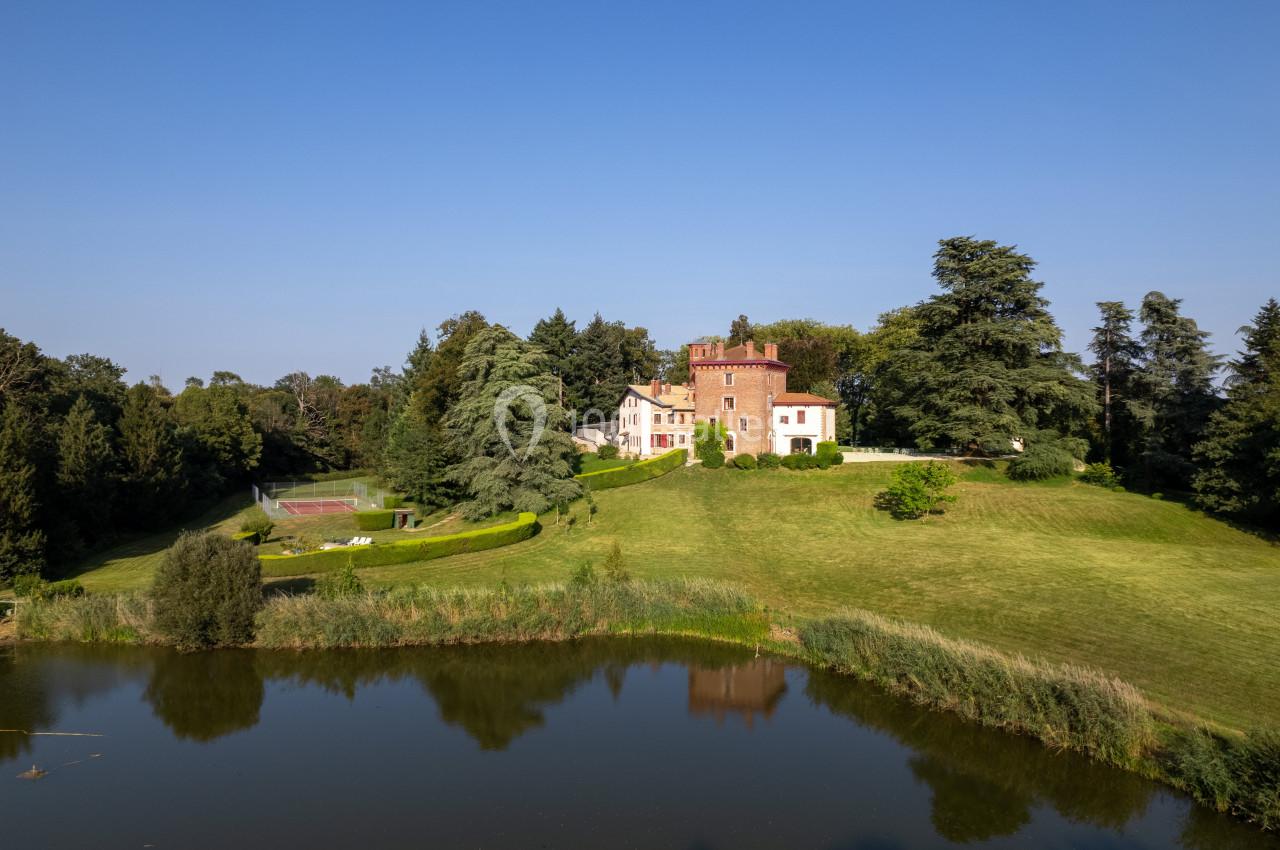 Location salle Versailleux (Ain) - Le Château de Versailleux #1