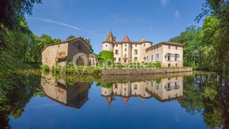 Location salle Saint-Dier-d'Auvergne (Puy-de-Dôme) - Château Des Martinanches #1