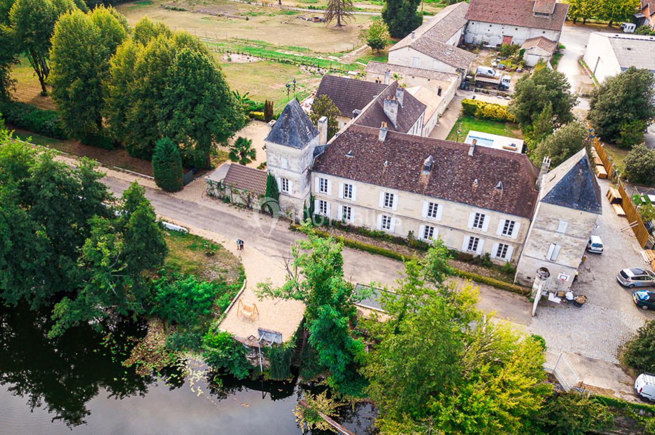 Location salle Sablons (Gironde) - Château de Laubardemont #1